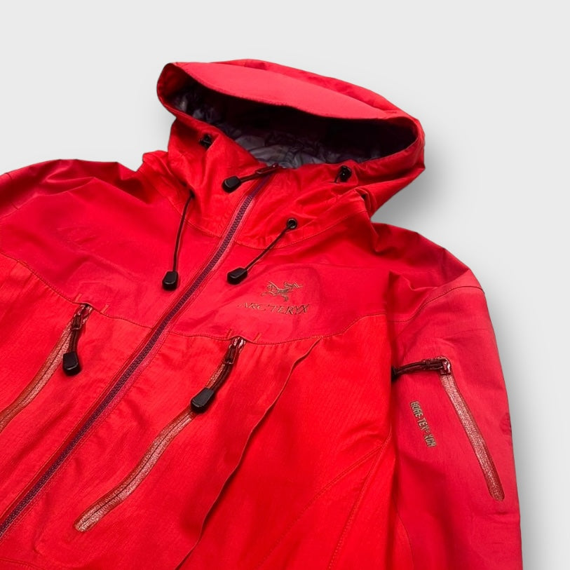 00’s “ARC’TERYX” alpha sv jacket red