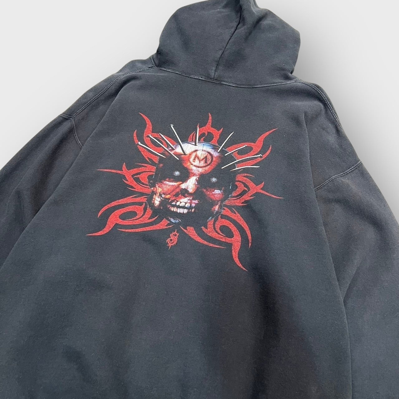 00's "slipknot"
Pull-over hoodie