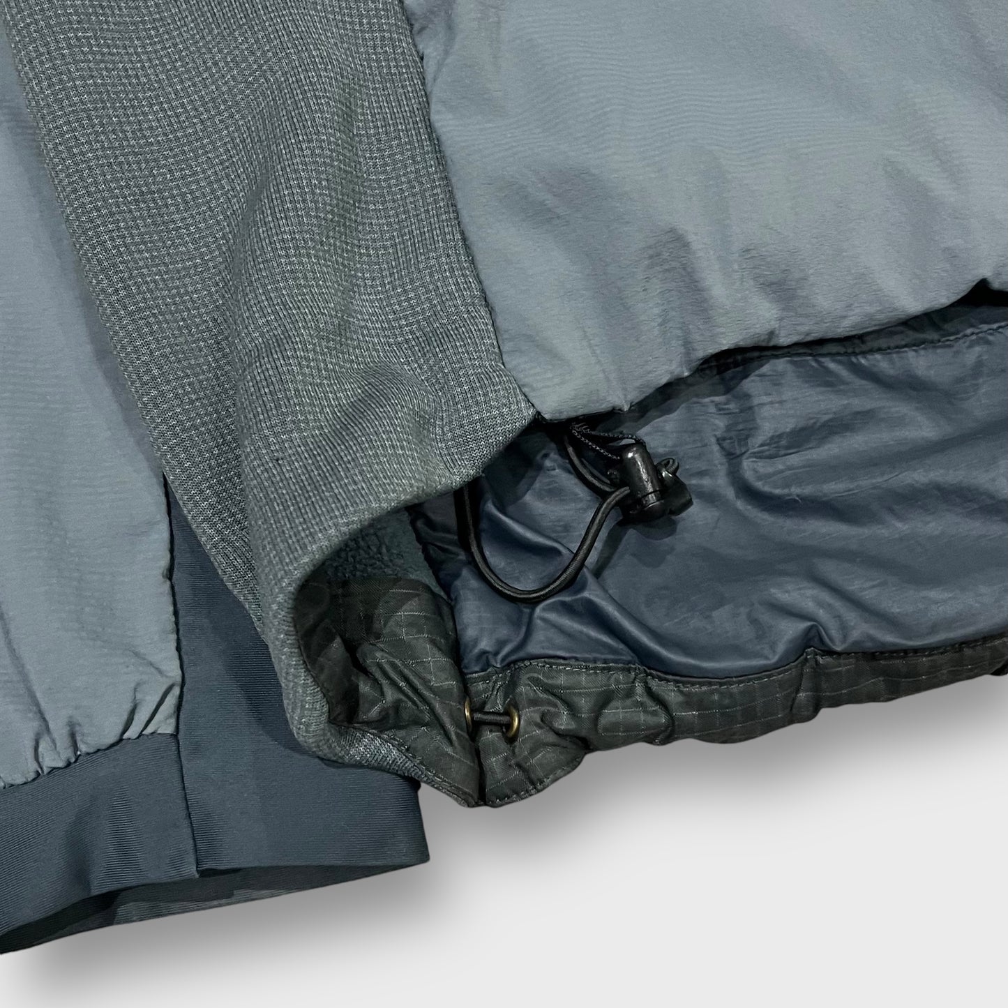 00’s “ARC'TERYX” atom hooded jacket