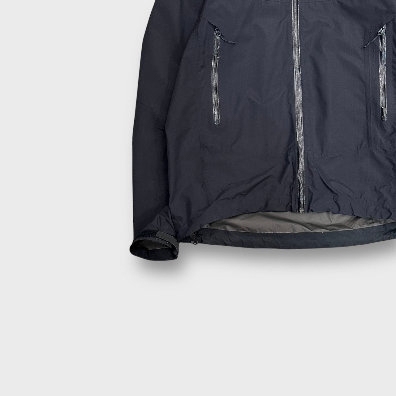 00's "ARC'TERYX"
Beta It jacket