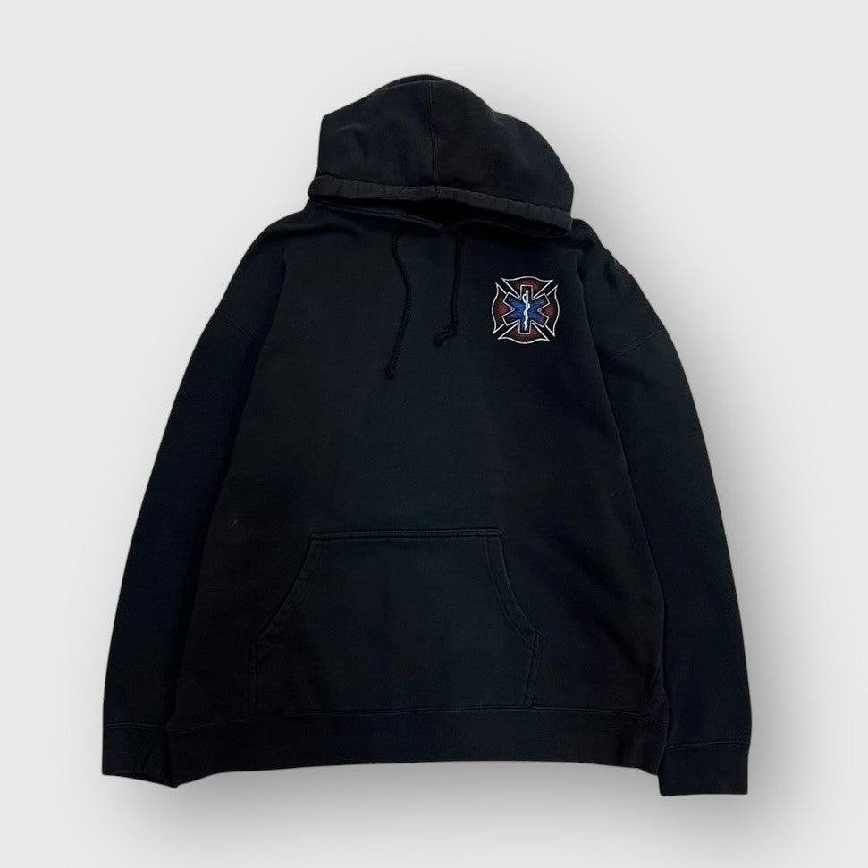 00's "FIRE FUTURE"
Pull-over hoodie