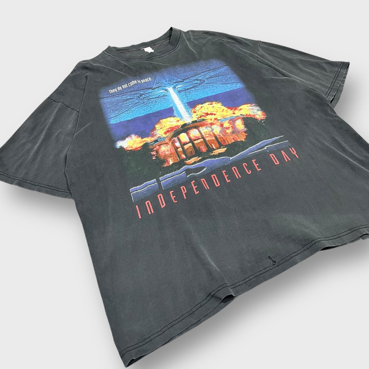 90’s “INDEPENDENCE DAY” moviet-shirt