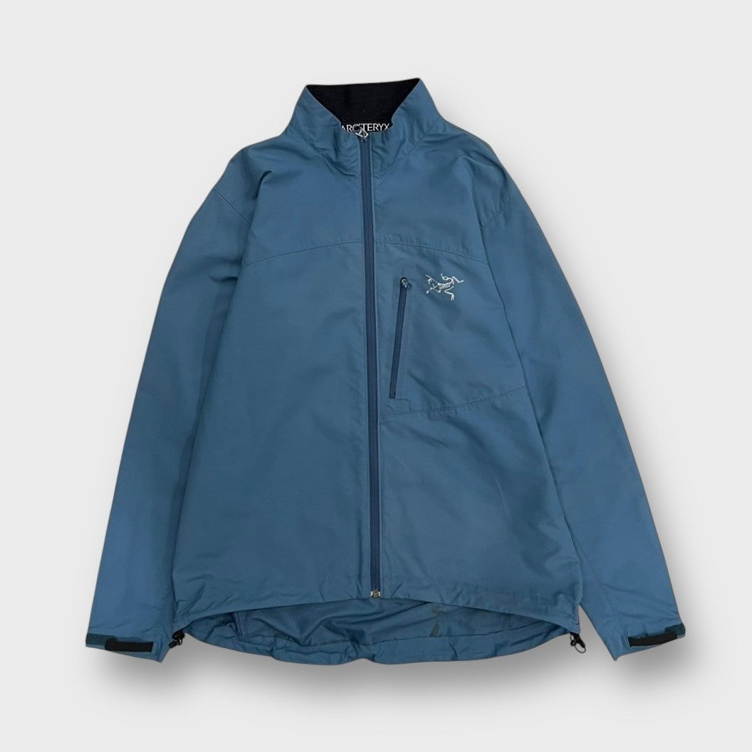 00's "ARC'TERYX"
nylon zip up jacket