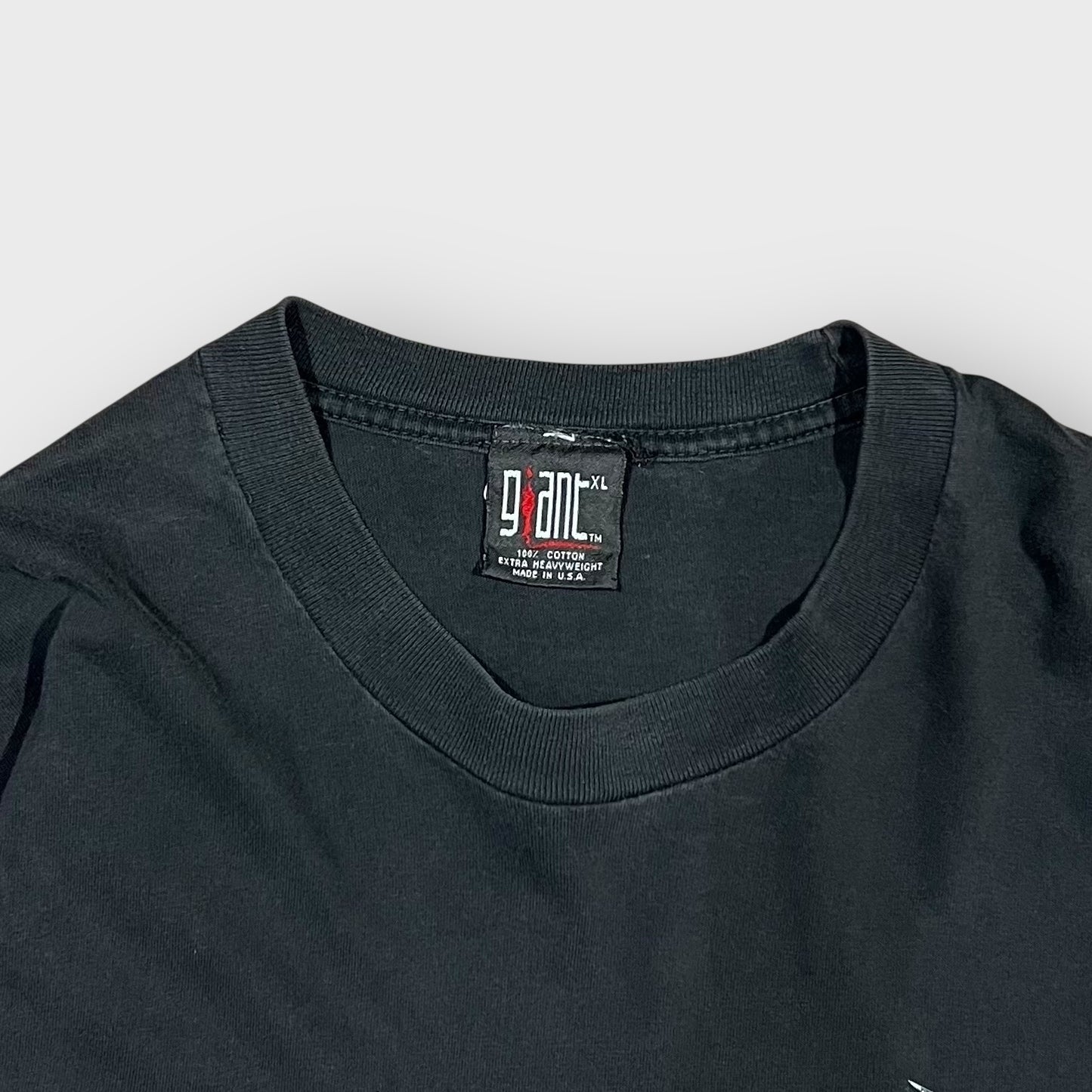 90’s METALLICA
“black album” t-shirt