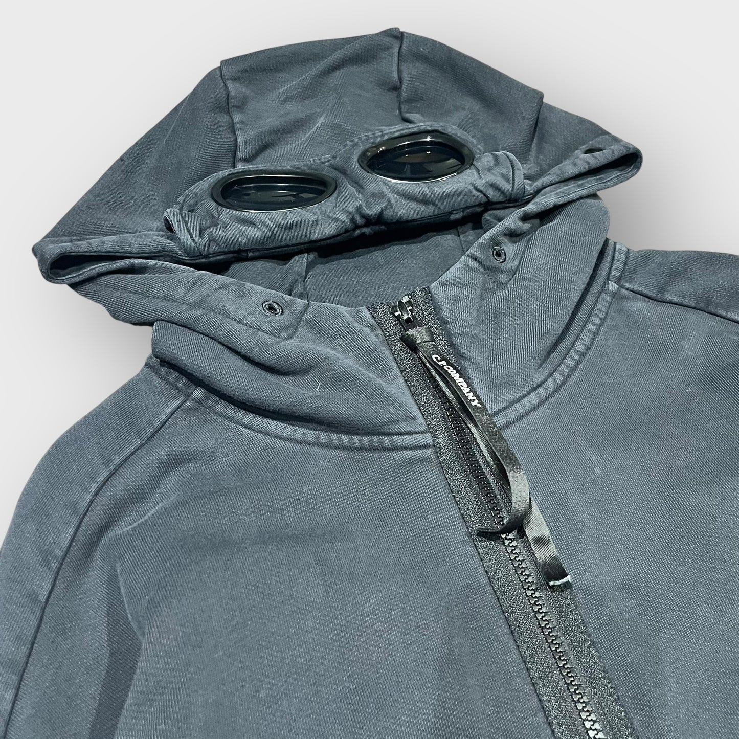 00’s C.P.COMPANY goggle zip up hoodie