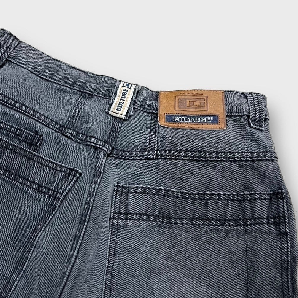 90’s “Culture” cargo half denim