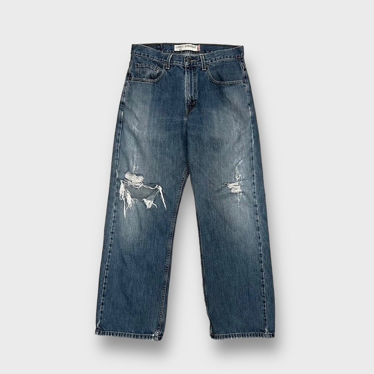 00’s “LEVI’S”
“569” loose straight damage denim