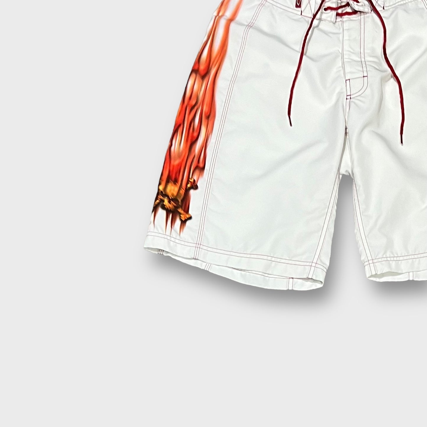 00’s “OAKLEY”
flame skull design short pants