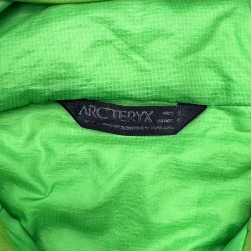 00’s “ARC'TERYX” atom hooded jacket