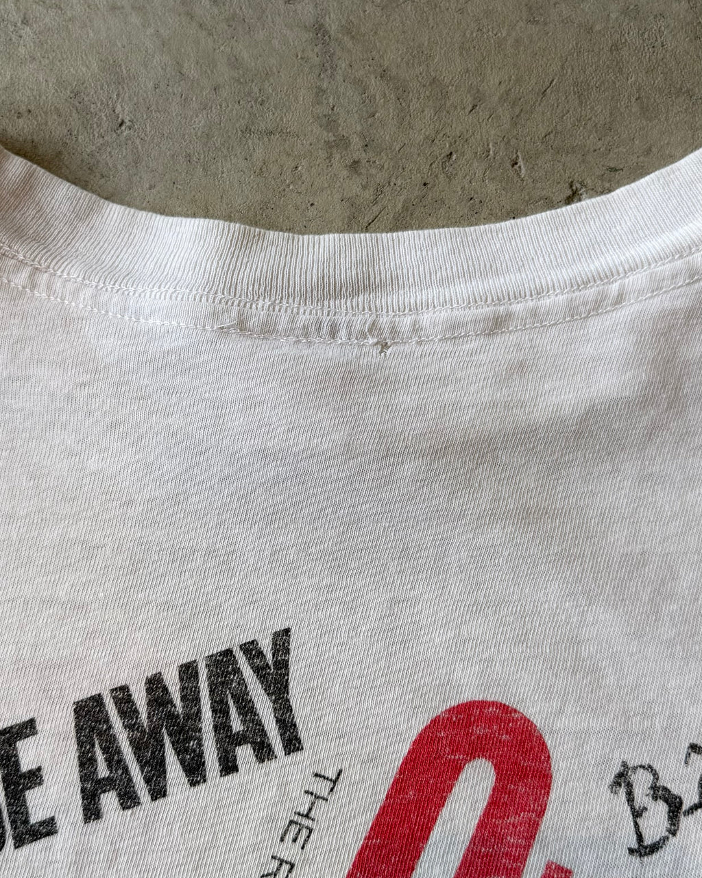 80's
art t-shirt medium