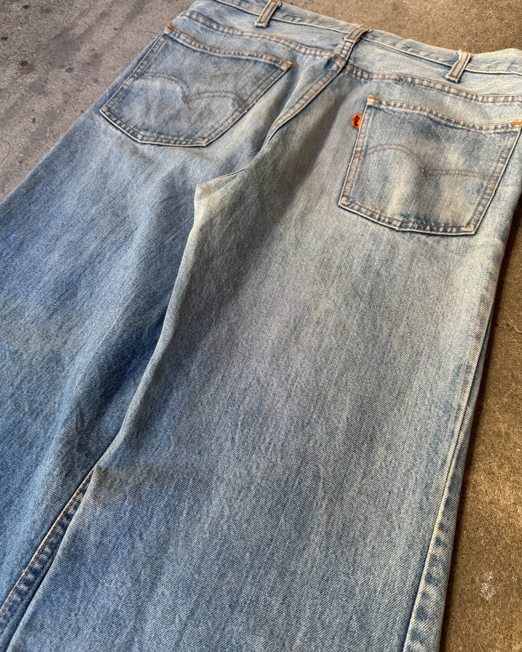 70’s “Levi's”
buggy flare denim