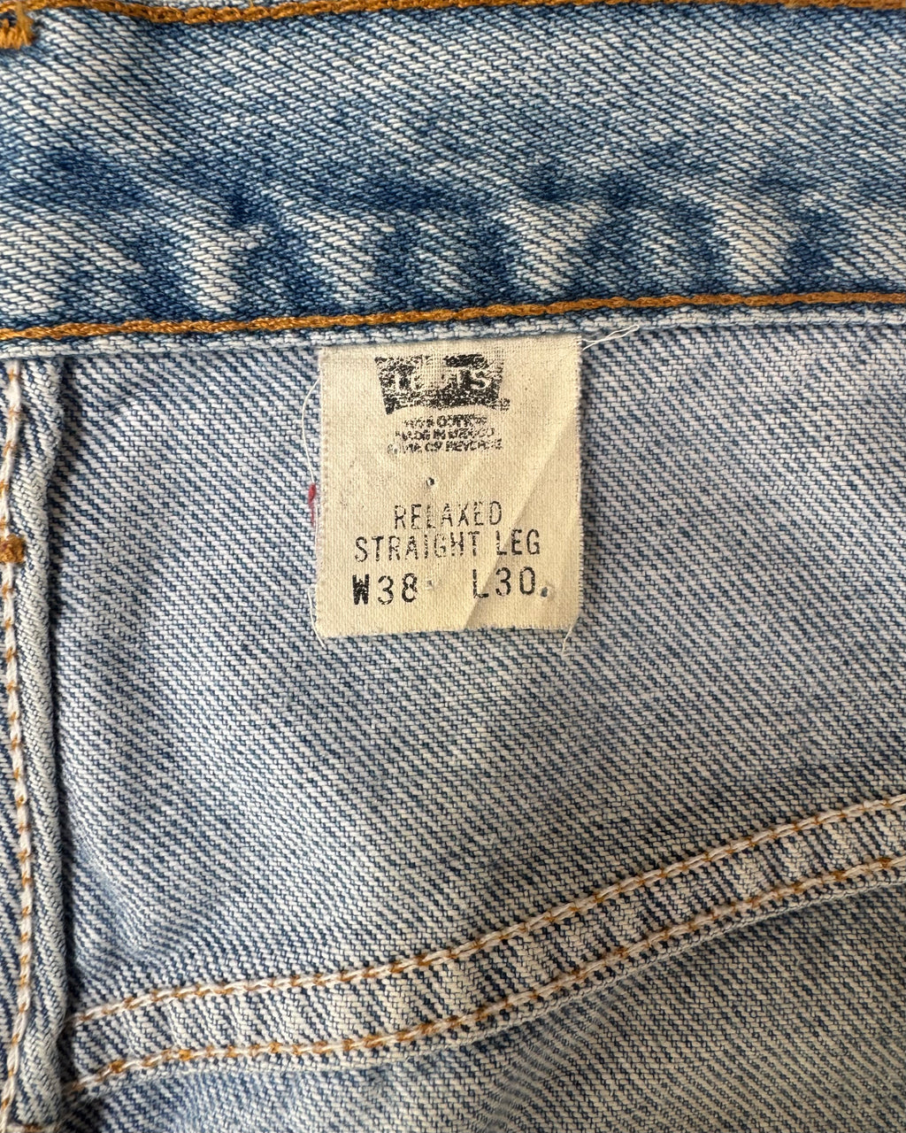 00’s “Levi's”
paint damage denim 38×30