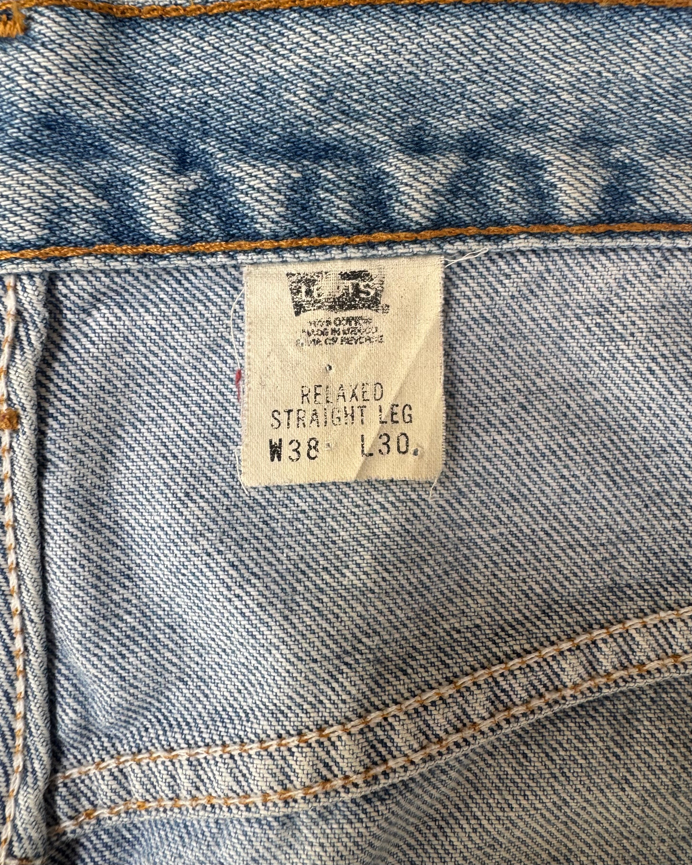 00’s “Levi's”
paint damage denim 38×30