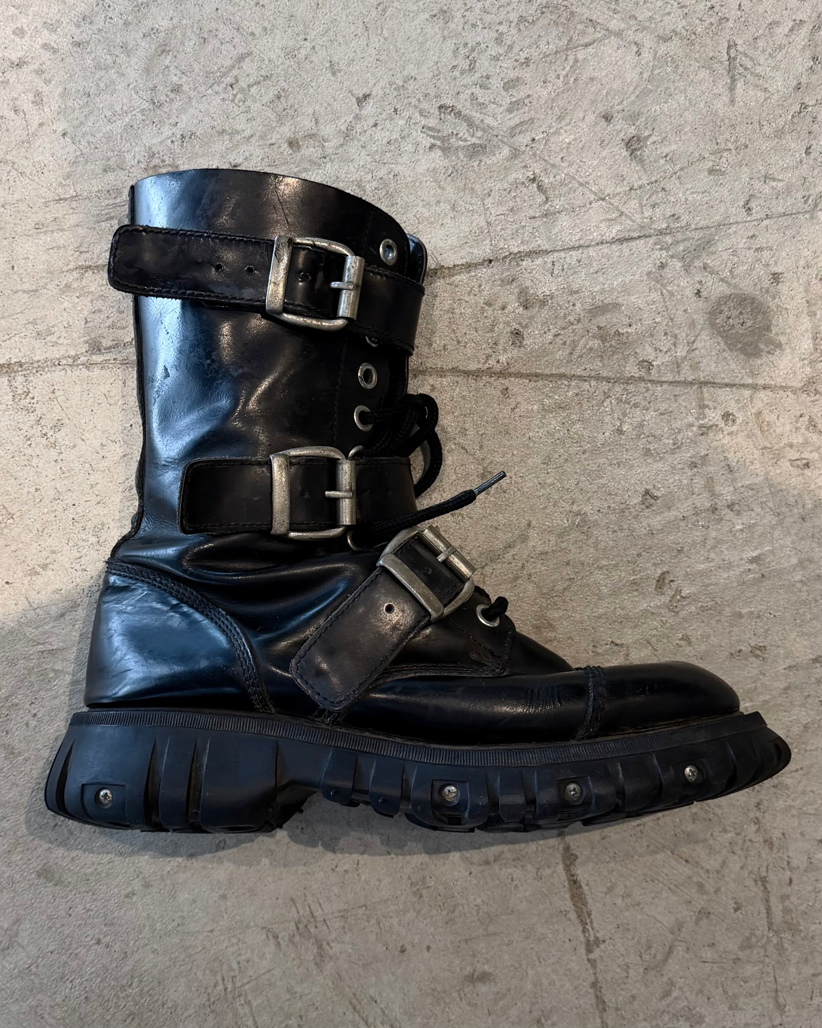 massiv 3buckle boots 12-loch