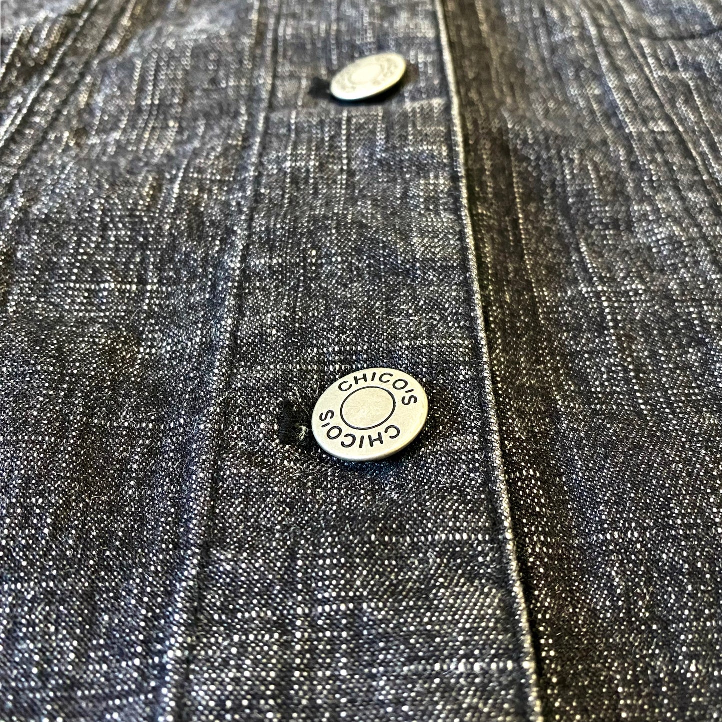 "CHICO'S" Embroidery short length denim jacket