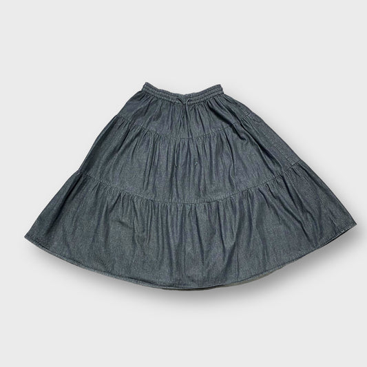 Metallic color middle length skirt