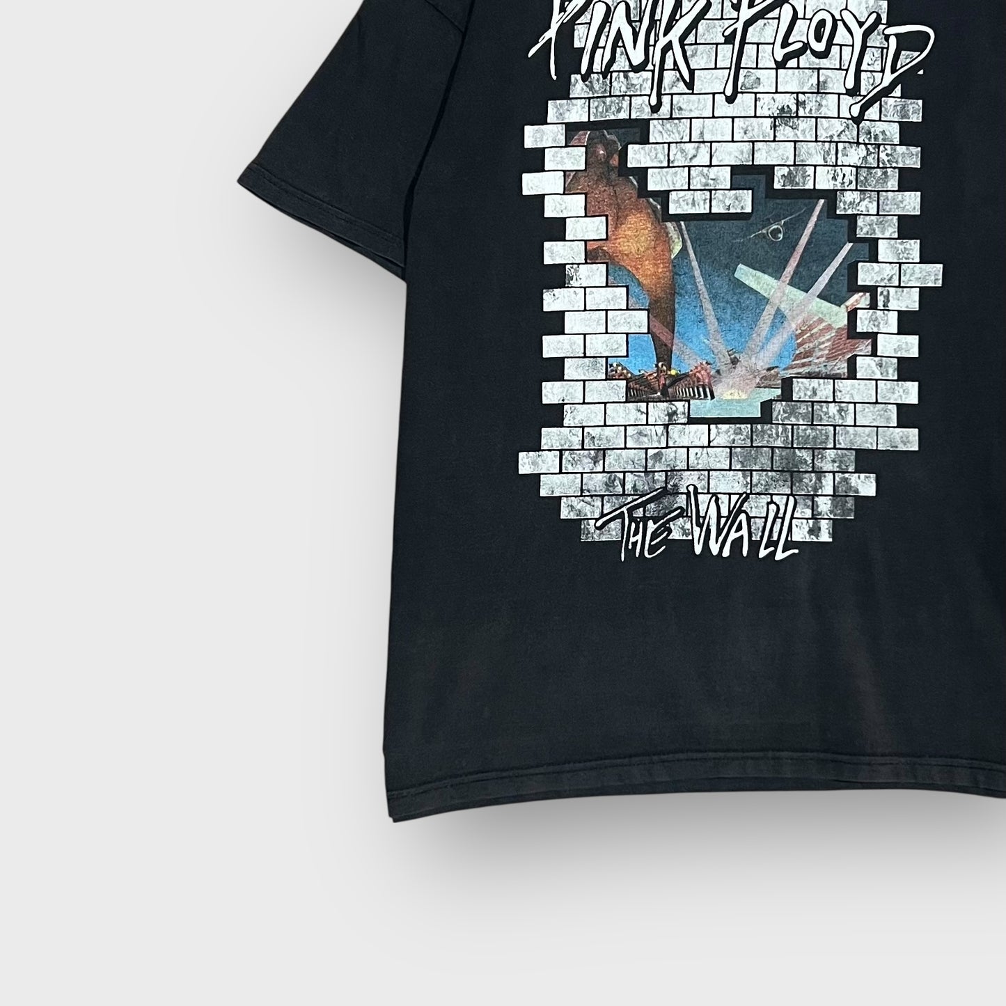 90’s PINK FLOYD “The Wall” t-shirt