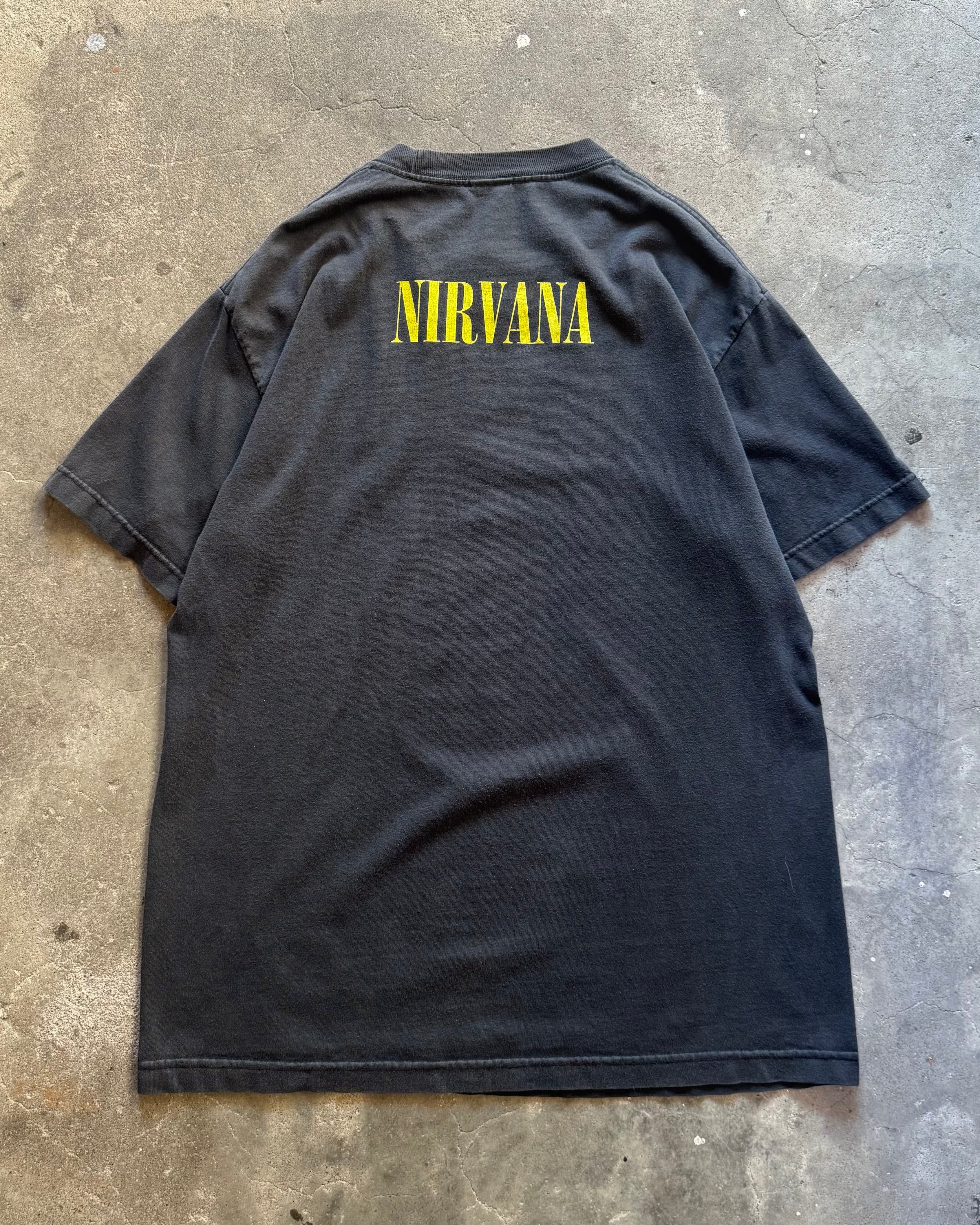 00’s “NIRVANA” band t-shirt LARGE