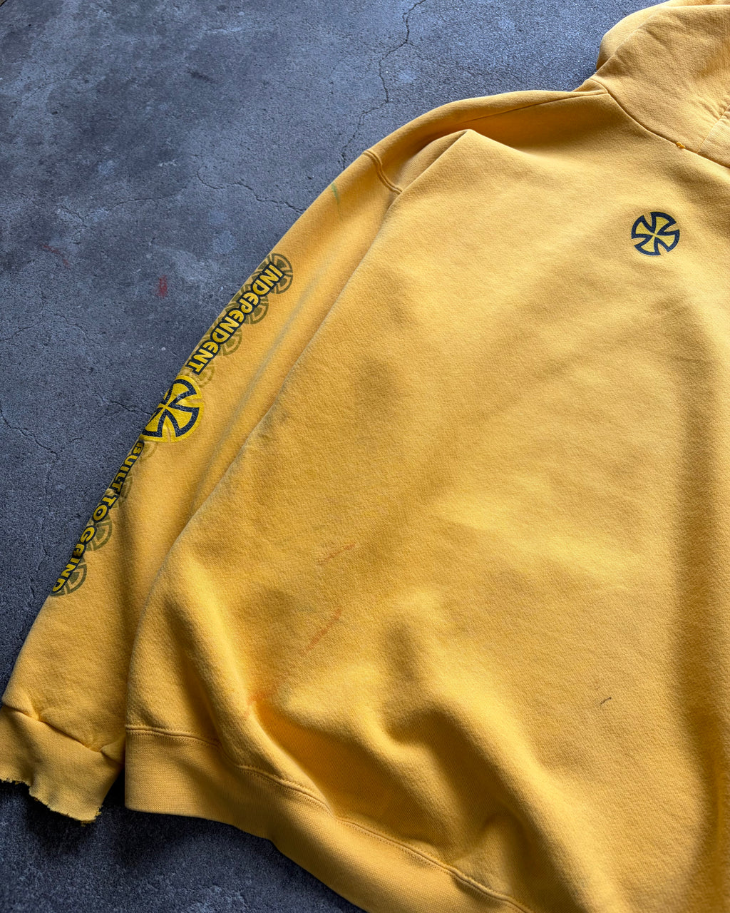 90-00’s “INDEPENDENT” hoodie x-large