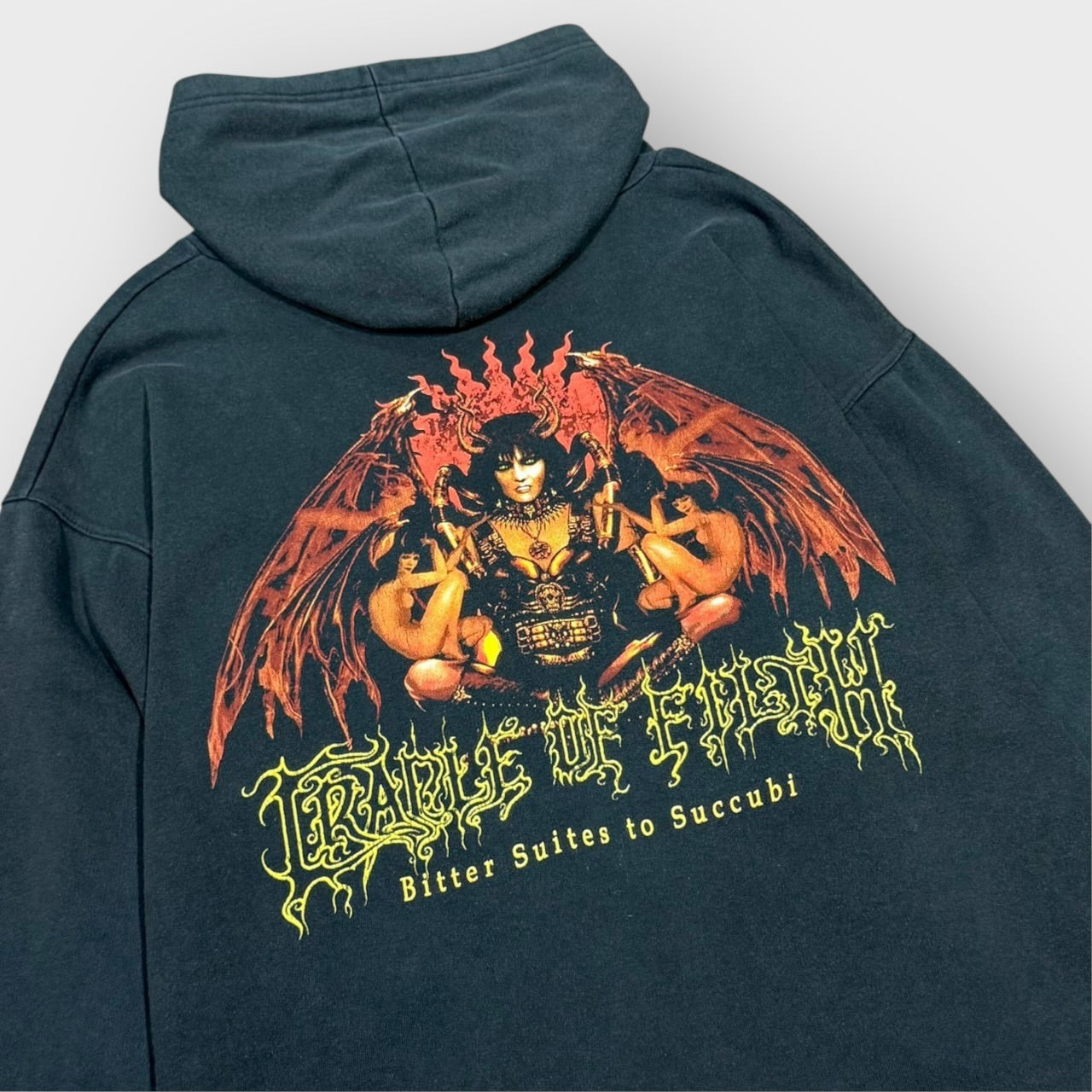 00’s “cradle of filth”
band pullover