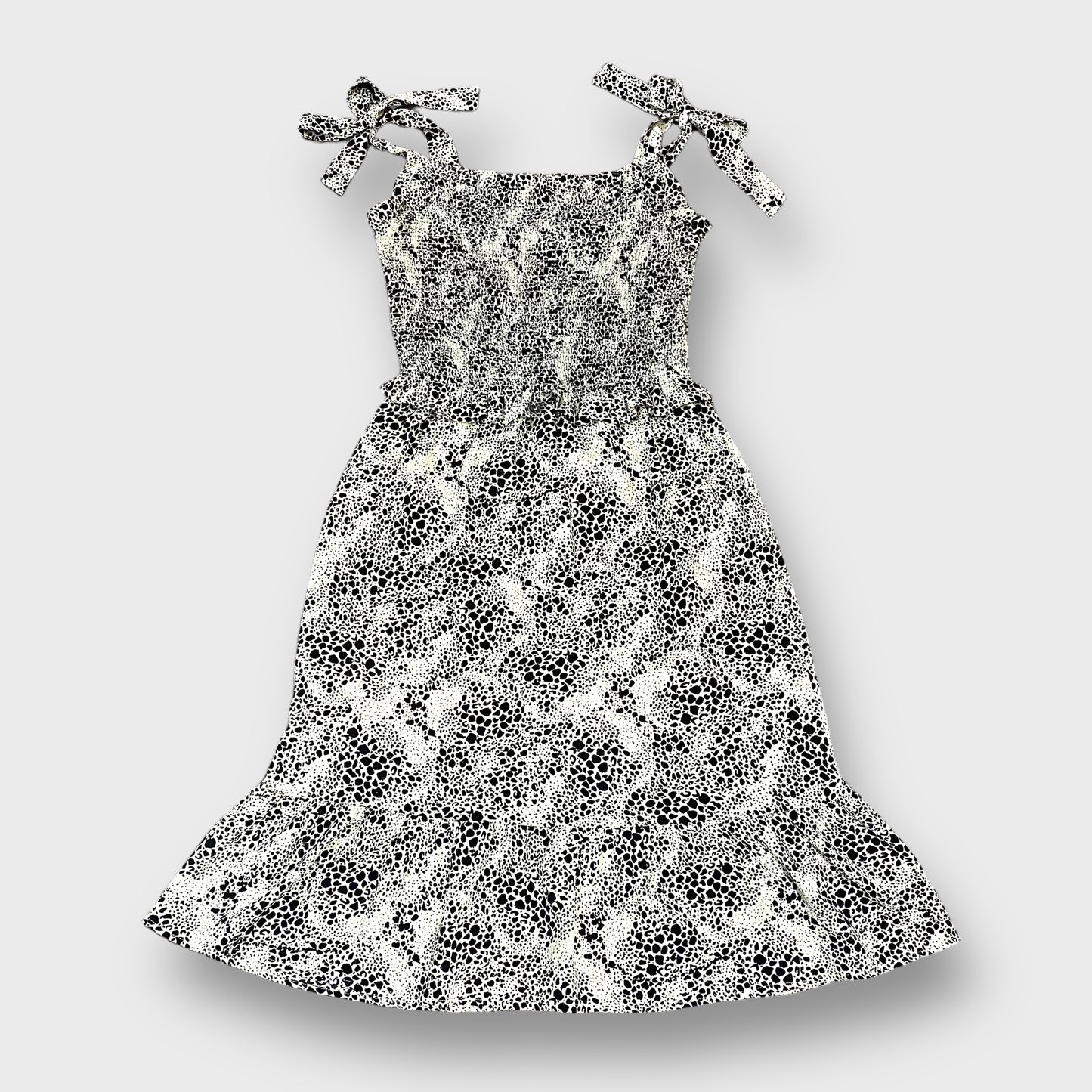 Pattern dress