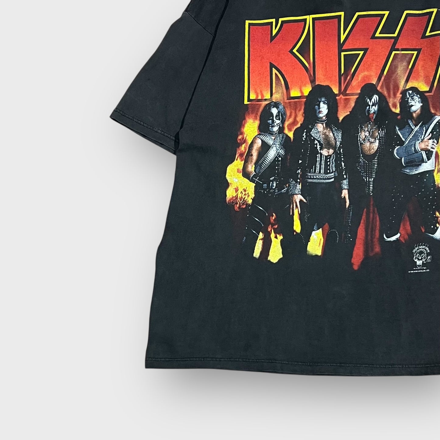90’s “KISS” band t-shirt