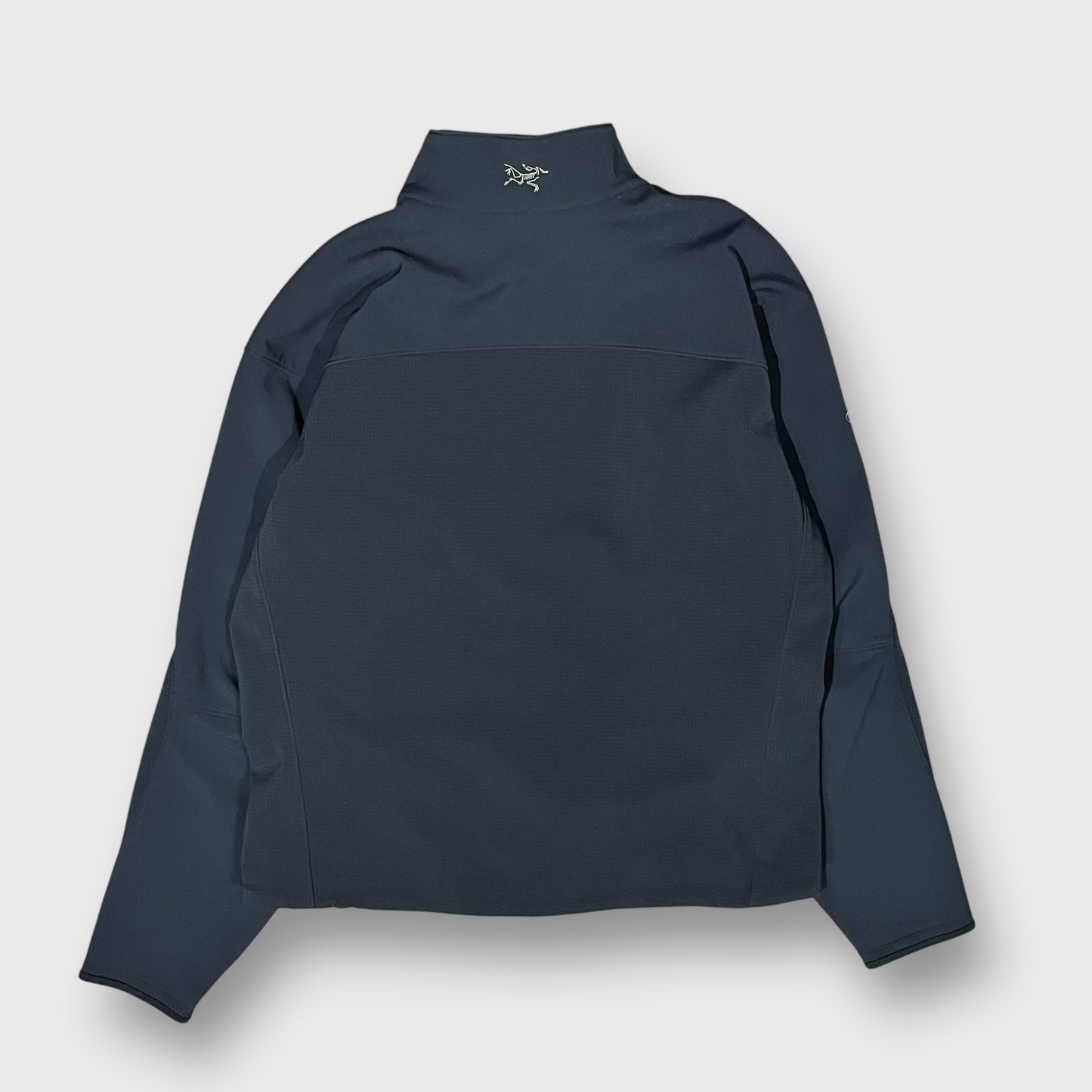 90’s-00’s ARC'TERYX
gamma lt jacket