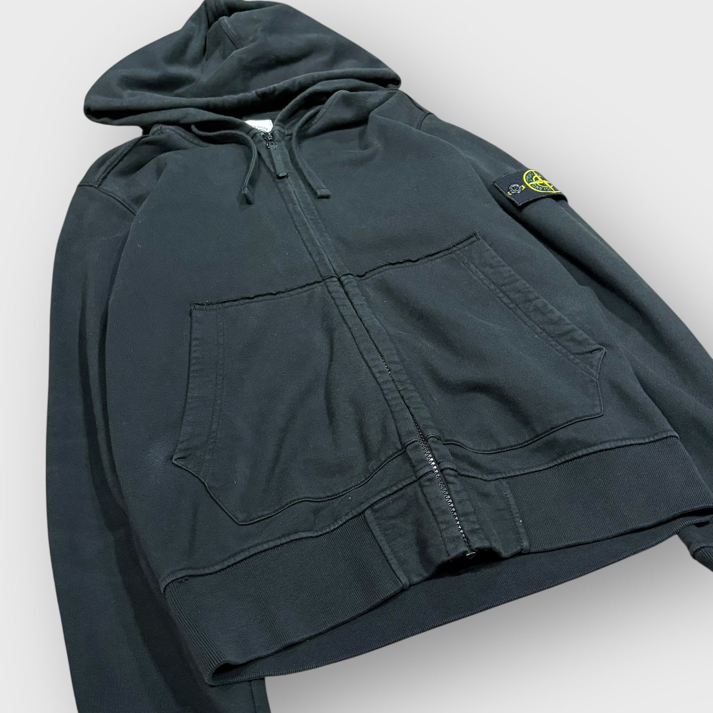 00’s “ STONE ISLAND” zip up hoodie