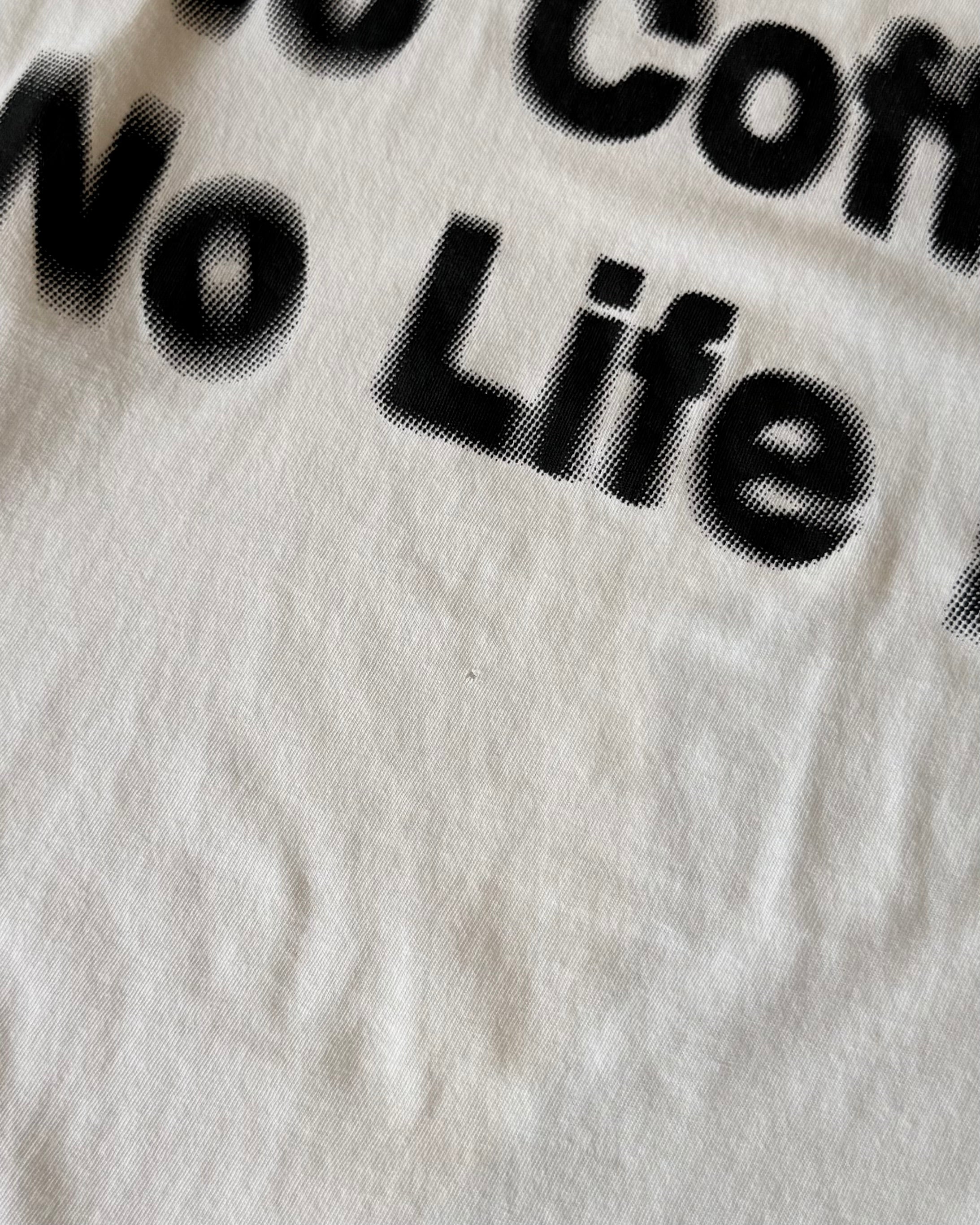 90's
"message" t-shirt large