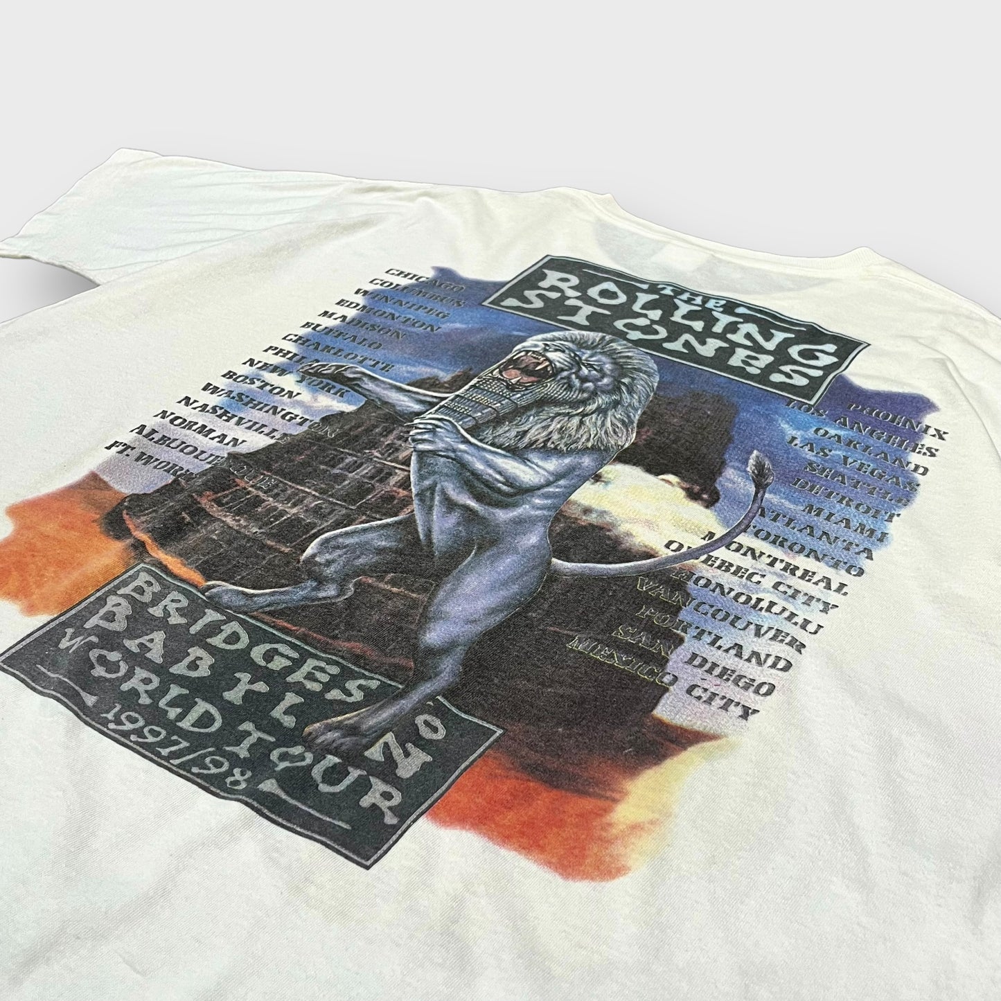 1997-98 THE ROLLING STONES
“bridges to babylon”world tour    t-shirt