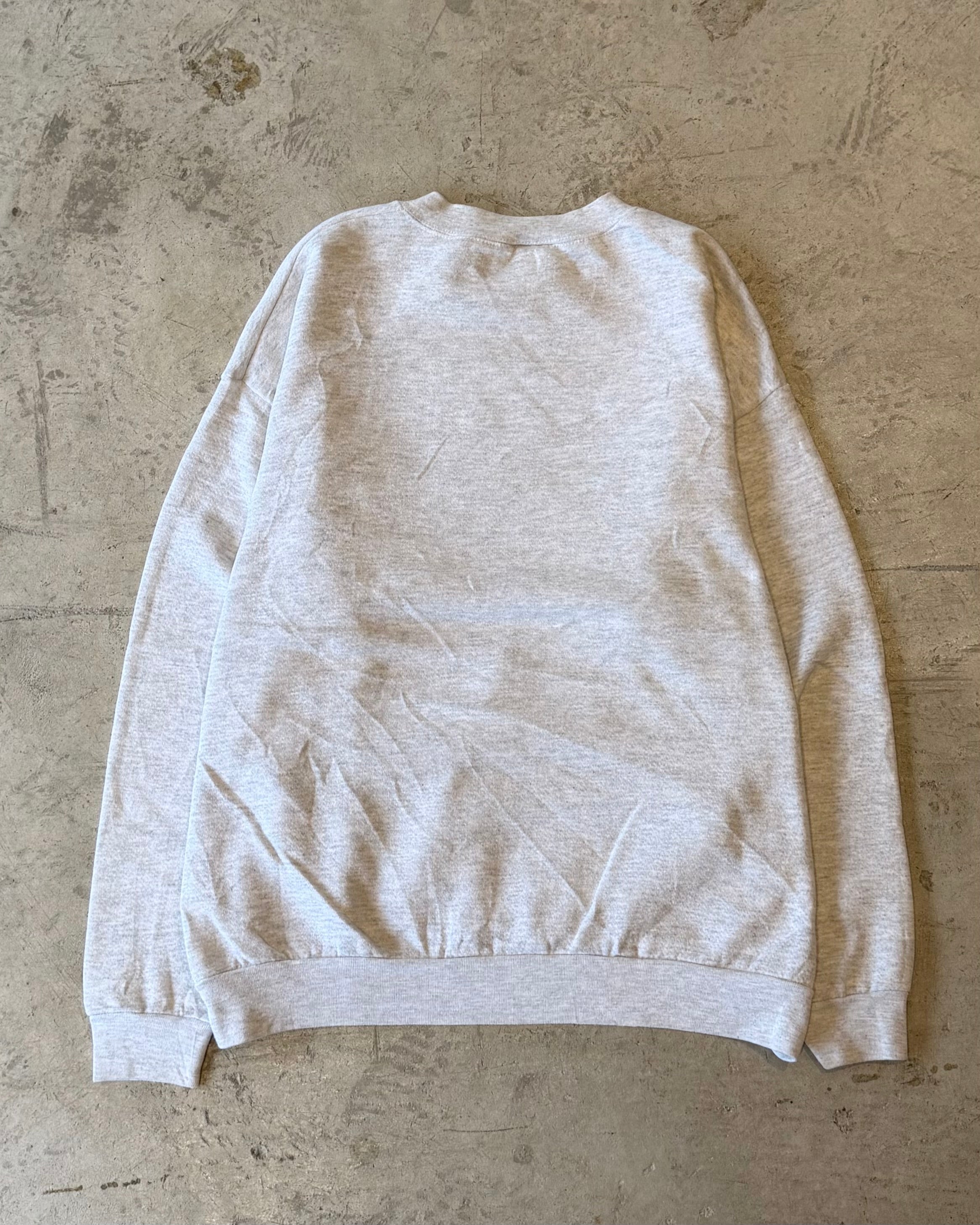90’s “THE MARK OF THE MILLENNIUM” crew neck sweat