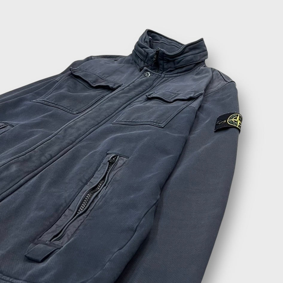 00's "STONE ISLAND"
Zip up jacket