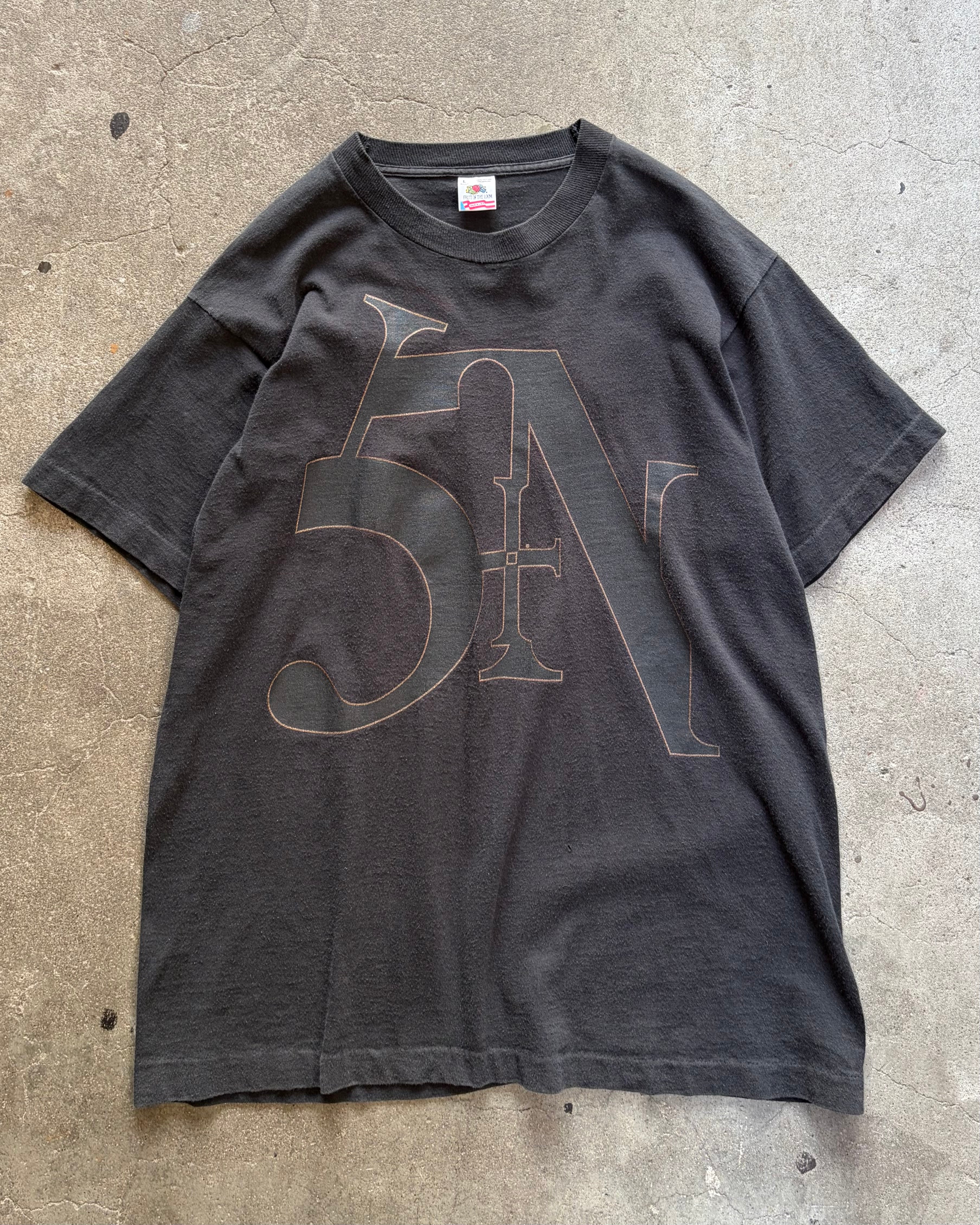 90’s “NINE INCH NAILS”
band t-shirt large