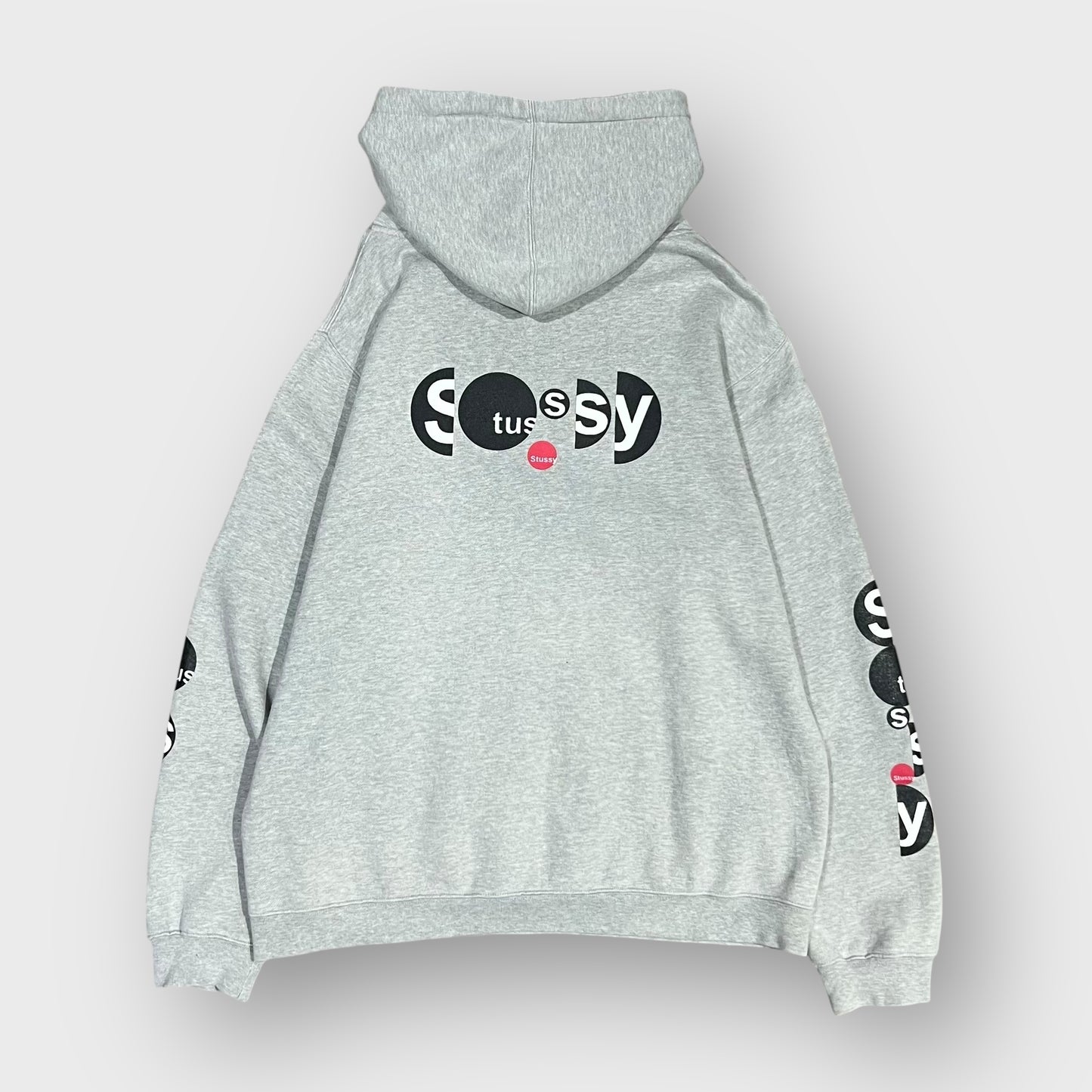 00’s “STUSSY”
logo hoodie