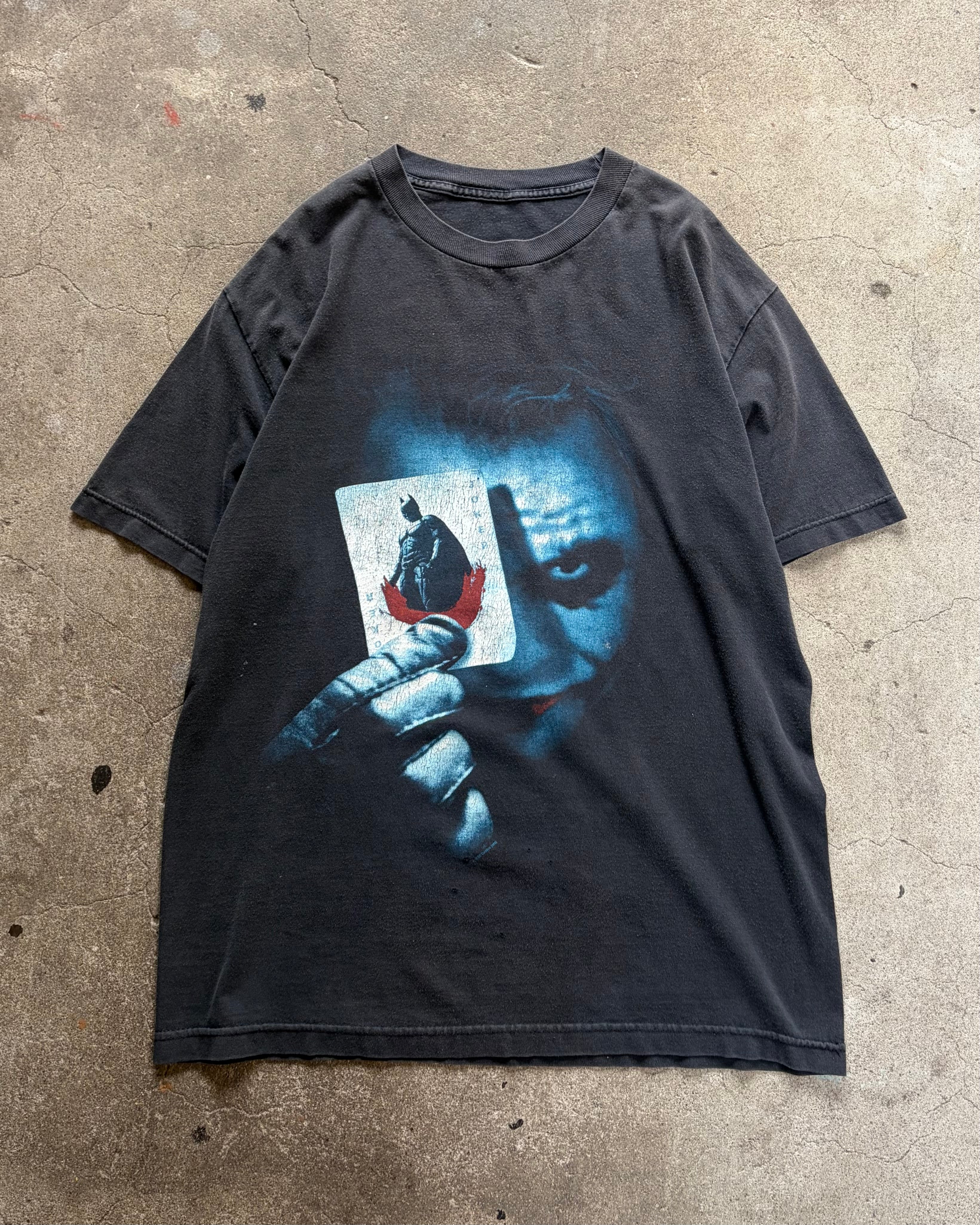 00’s The Dark Knight
“Joker” movie t-shirt