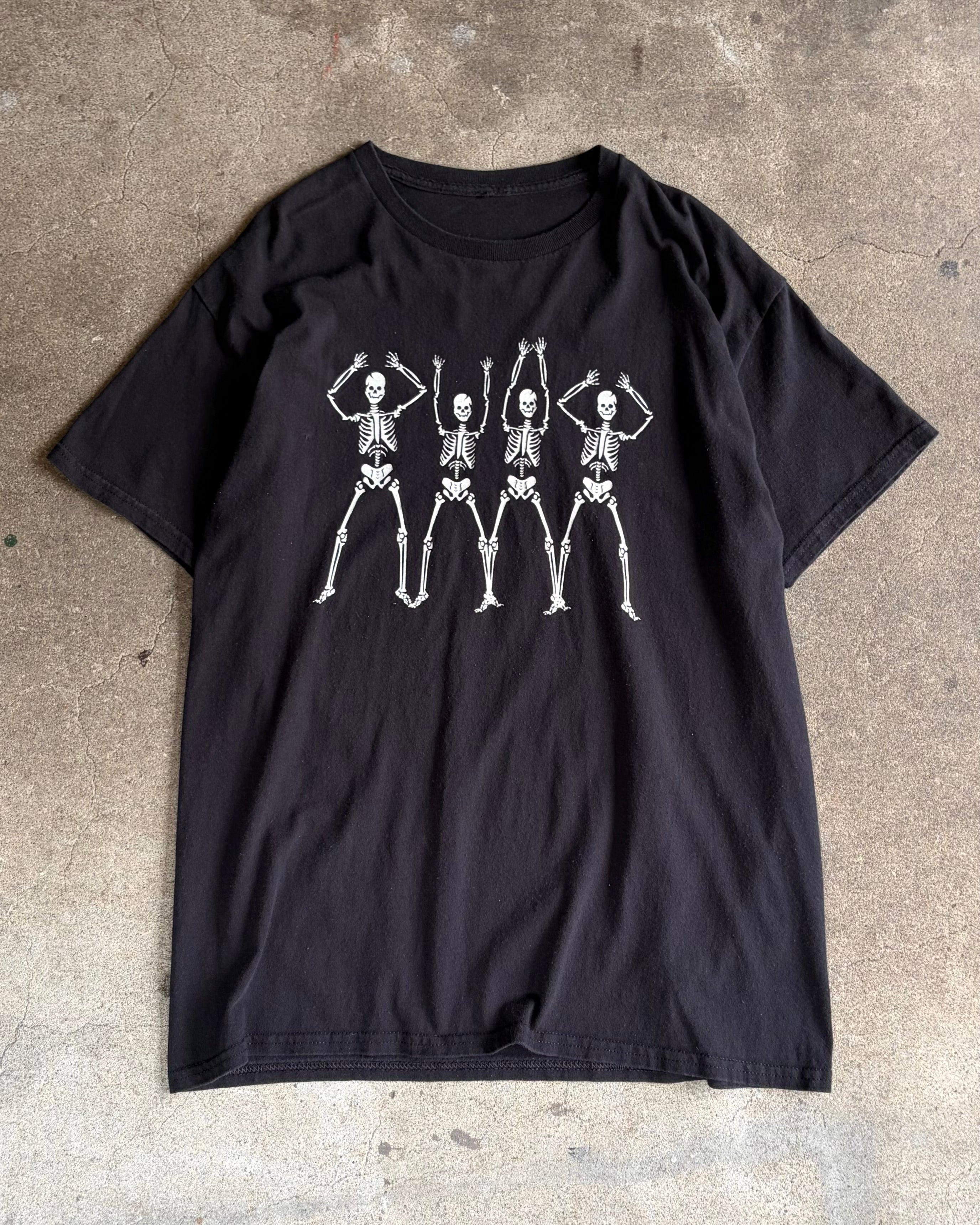 90-00’s skull graphic t-shirt
