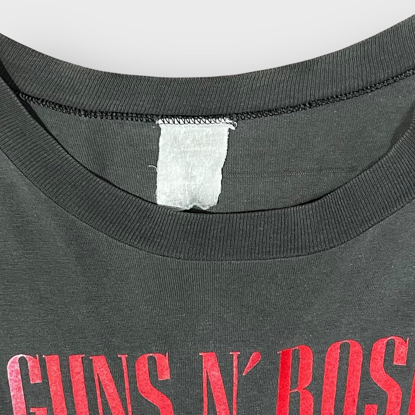 90’s GUNS N' ROSES “USE YOUR ILLUSIONS” album t-shirt