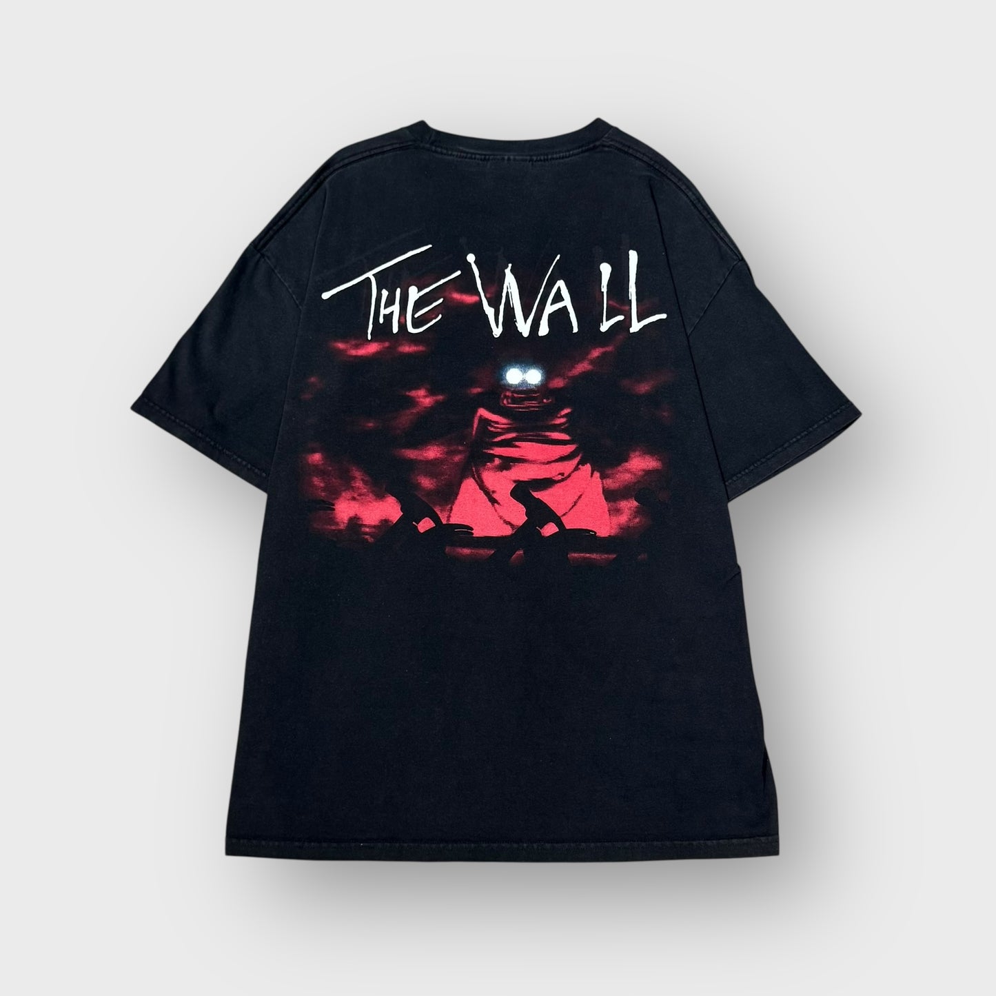 90’s PINK FLOYD “THE WALL” album t-shirt