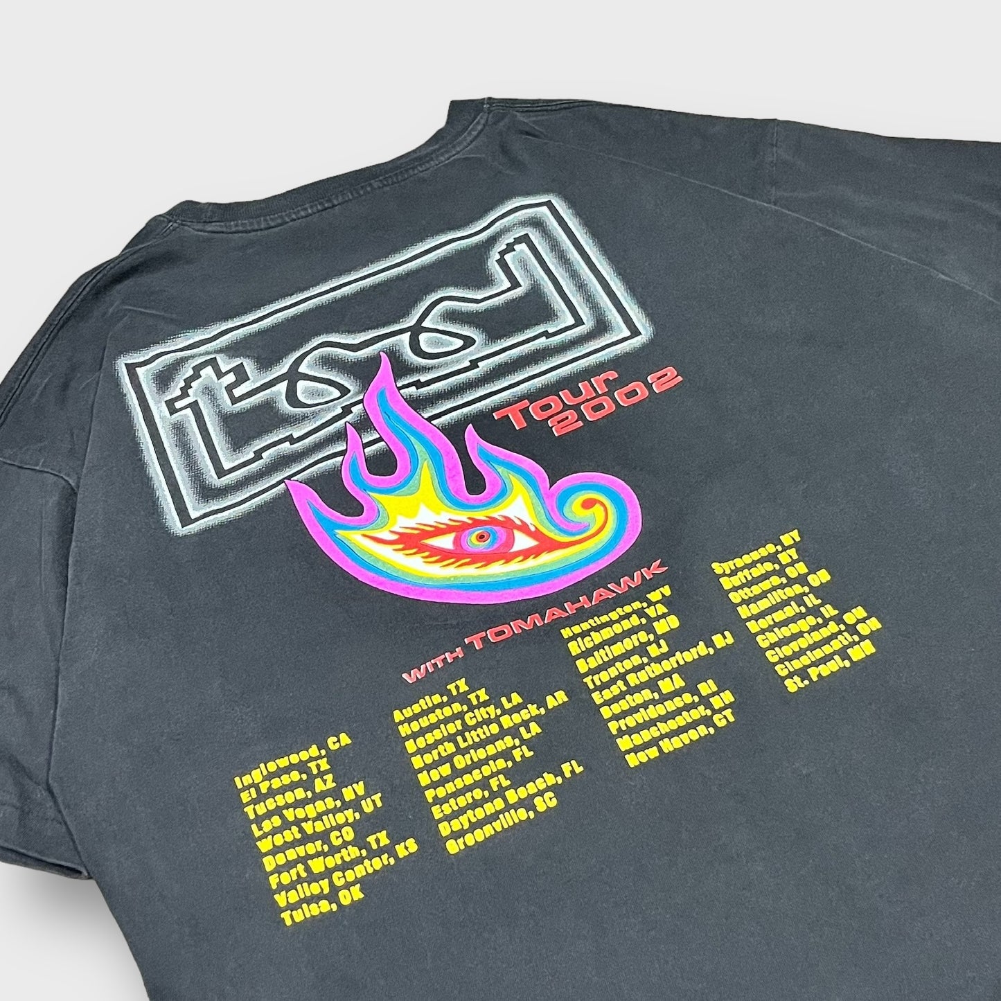 2002 TOOL
“Lateralus”album tour t-shirt