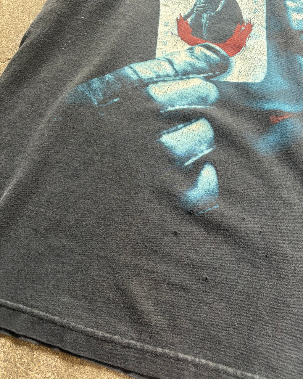 00’s The Dark Knight
“Joker” movie t-shirt
