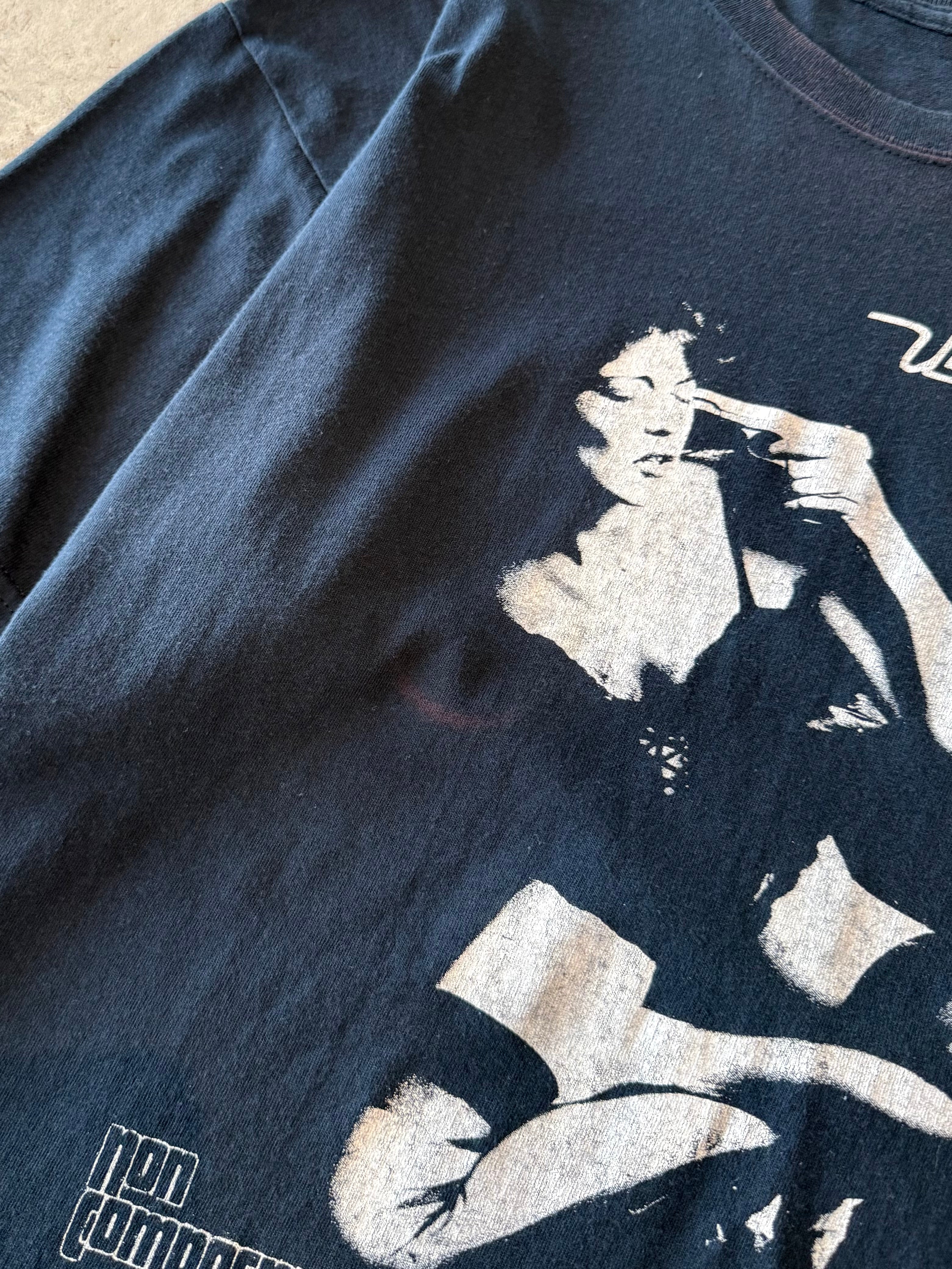 00’s “graphic” t-shirt