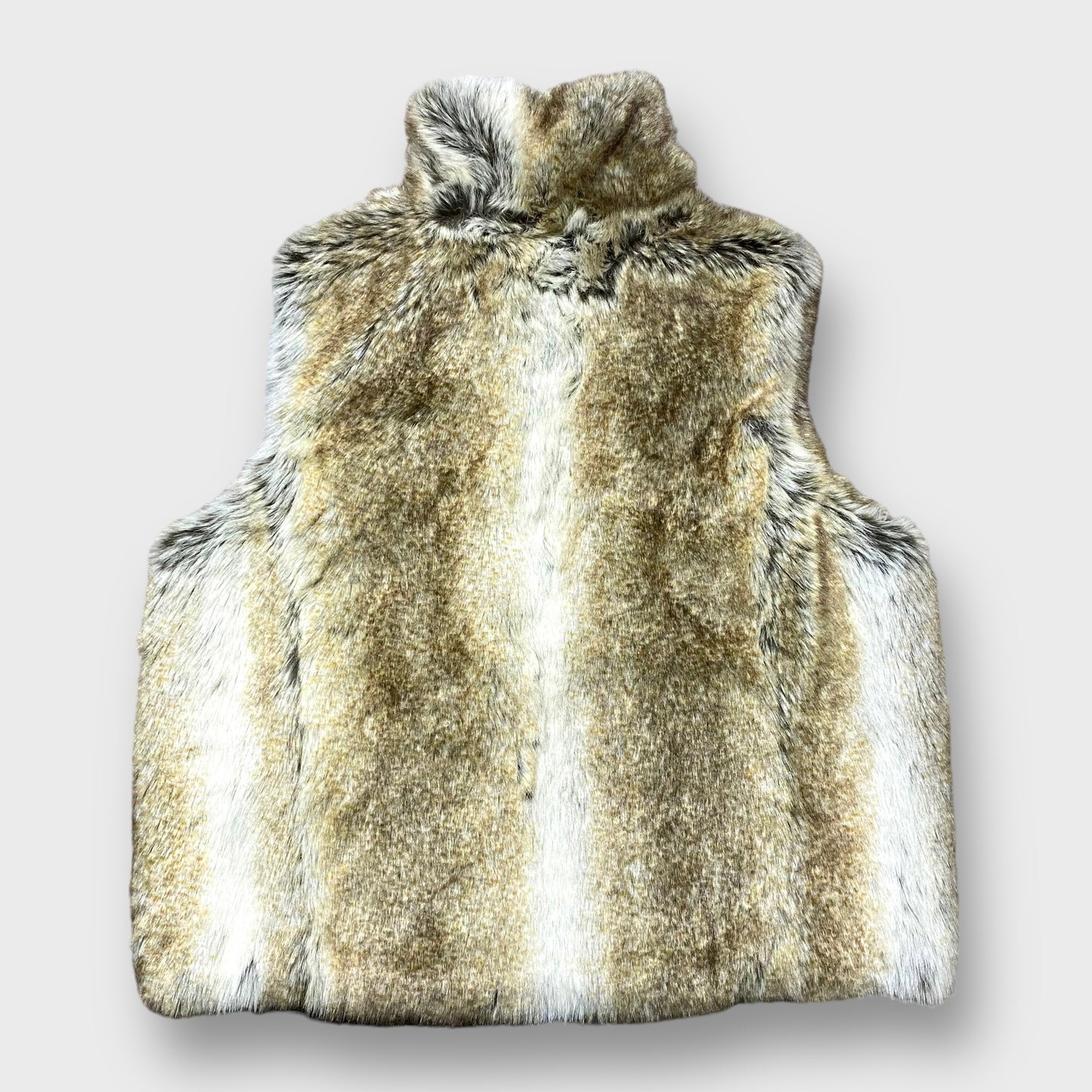 Reversible fur vest