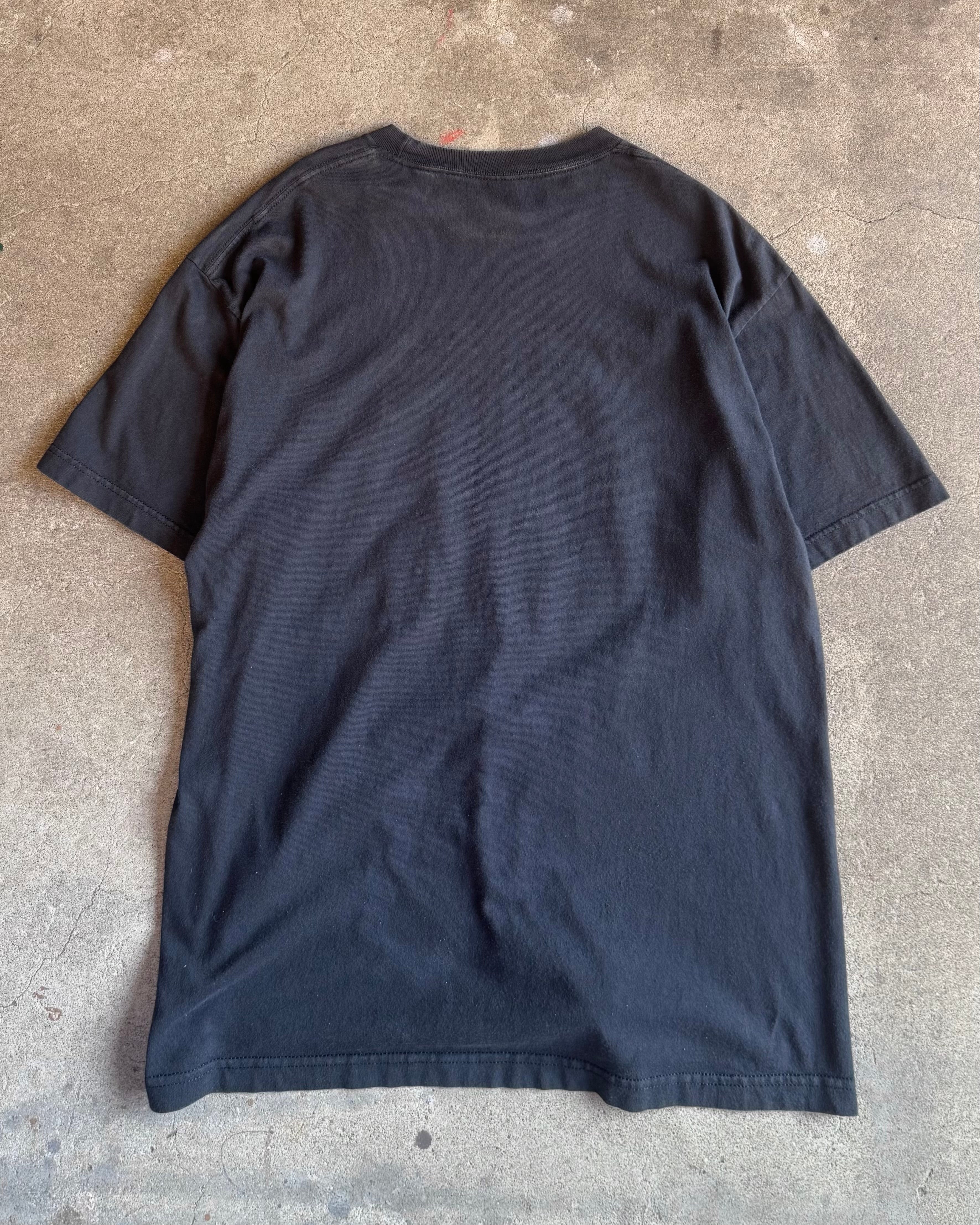 00’s “RED HOT CHILI PEPPERS”
band t-shirt X-large