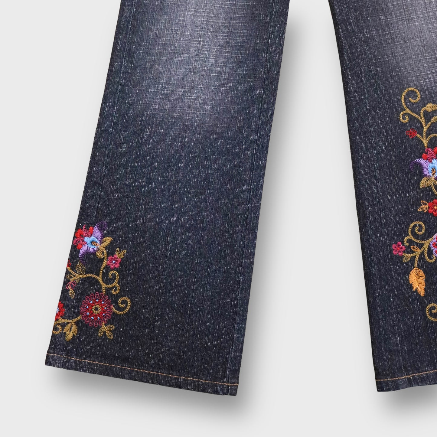90's "Coldwater Creek" Flower embroidery black flare denim pants