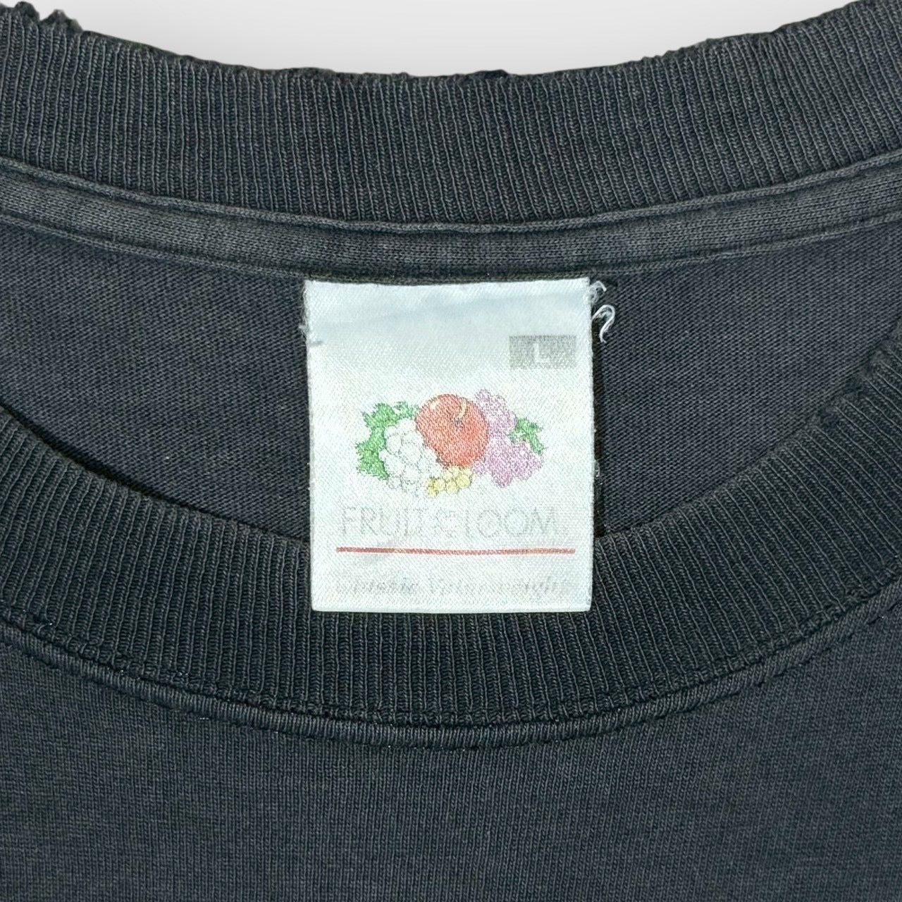 00’s “KORN”
“UNTOUCHABLES” World Tour t-shirt