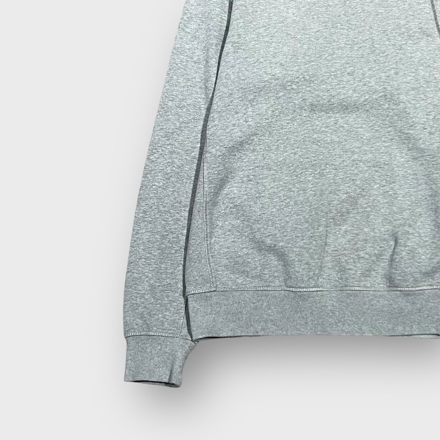 00’s “STONE ISLAND”
sweat