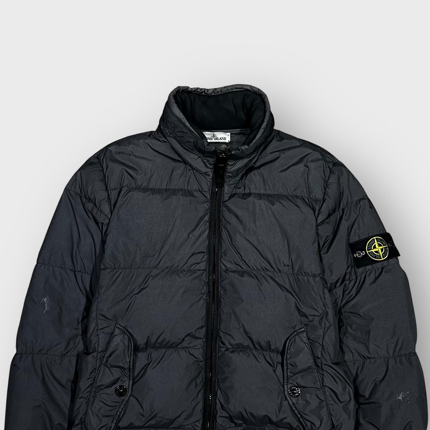 00’s “STONE ISLAND”
down jacket