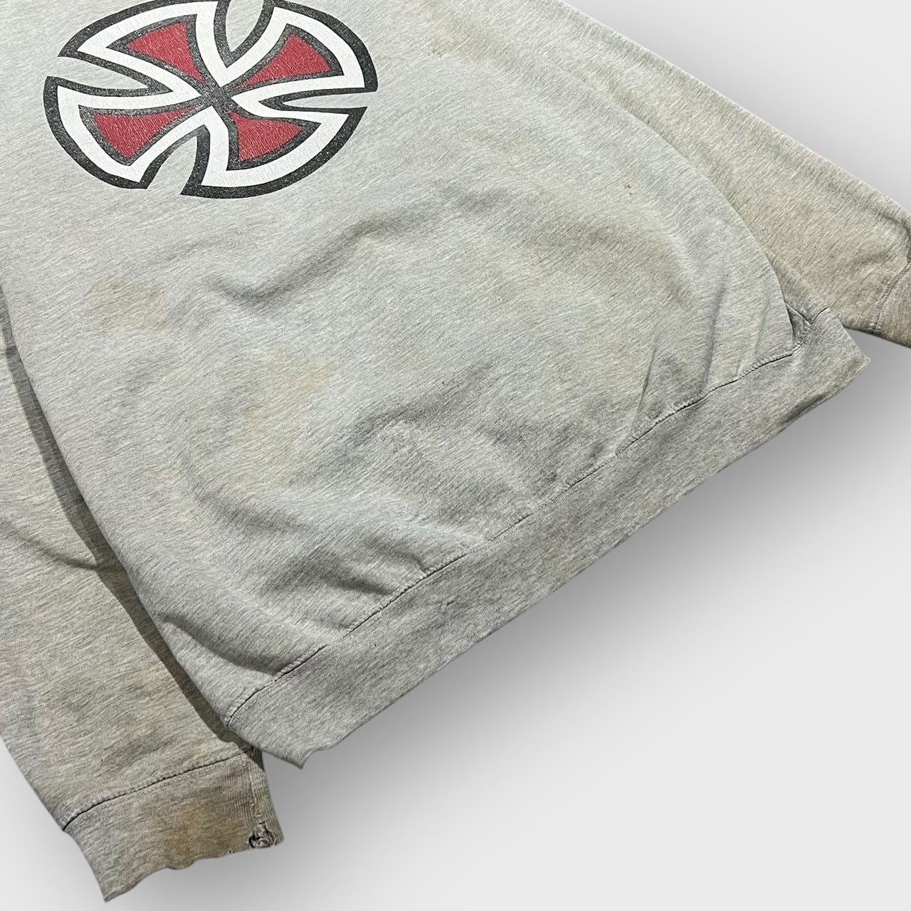 90’s-00’s “INDEPENDENT”
hoodie