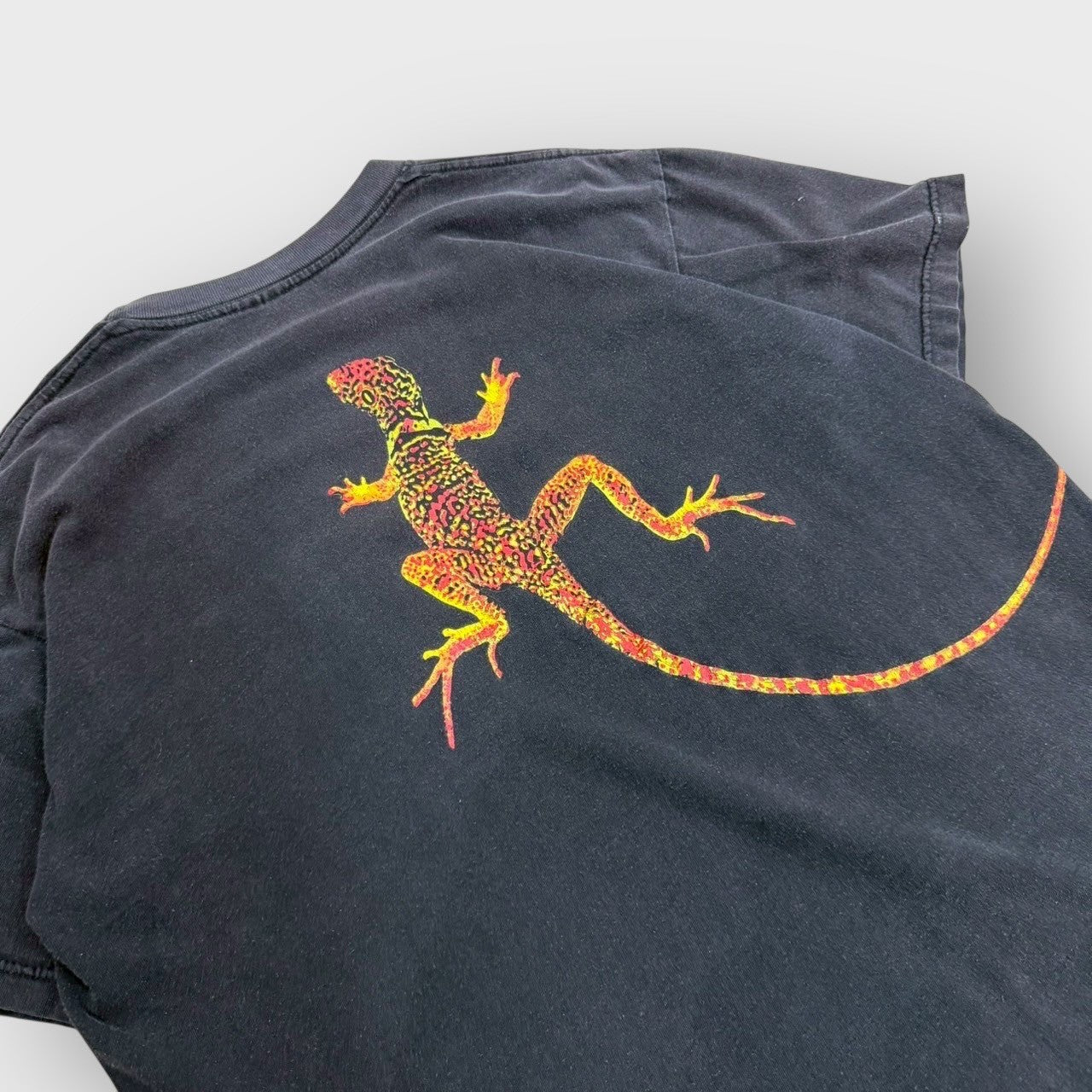 90’s “Marlboro” lizard t-shirt