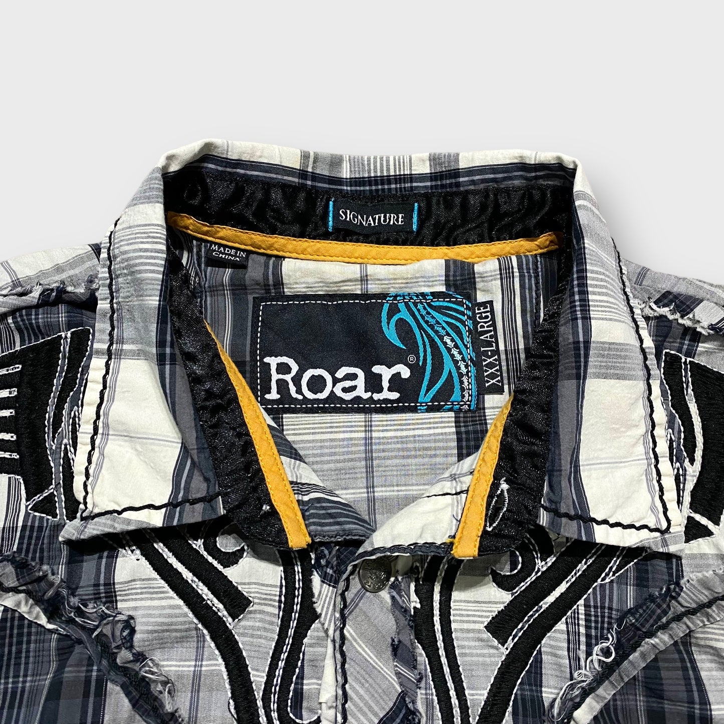 "Roar" Tribal design western type shirt